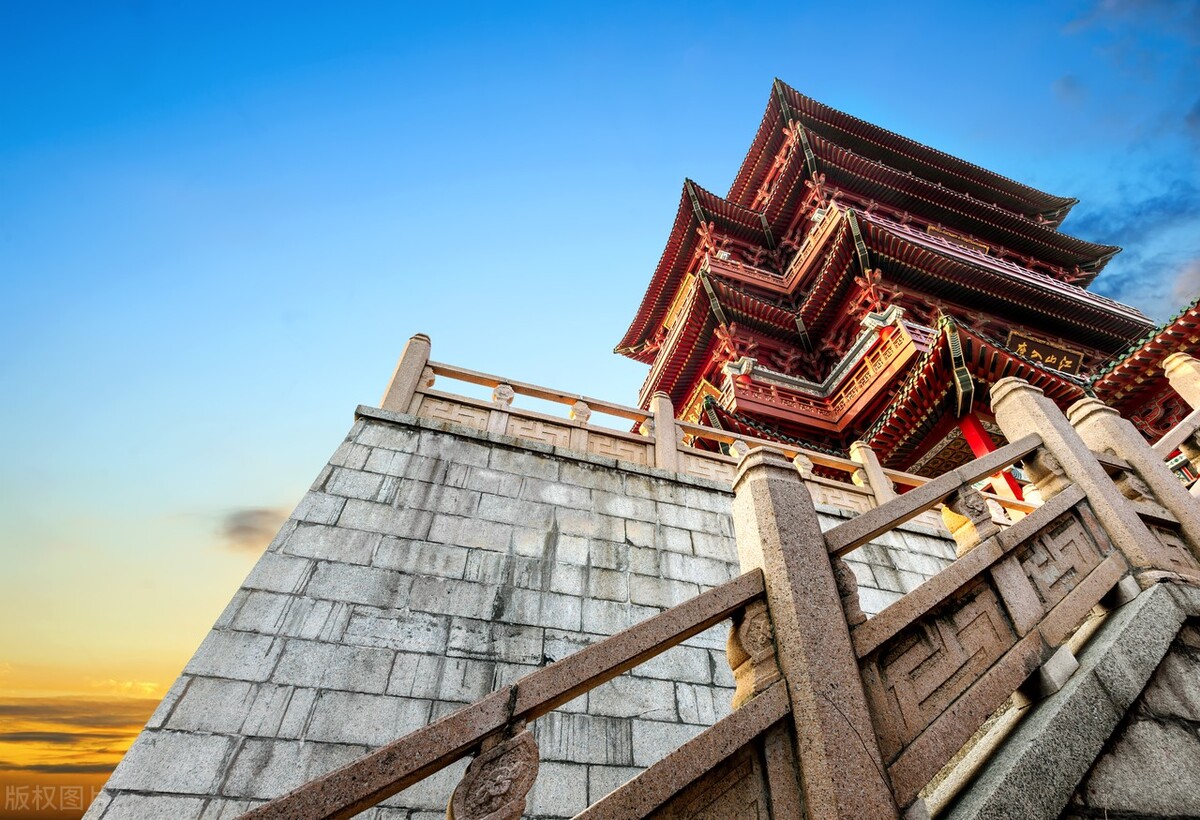 江西旅游必去十大景点 广西旅游必去十大景点排名