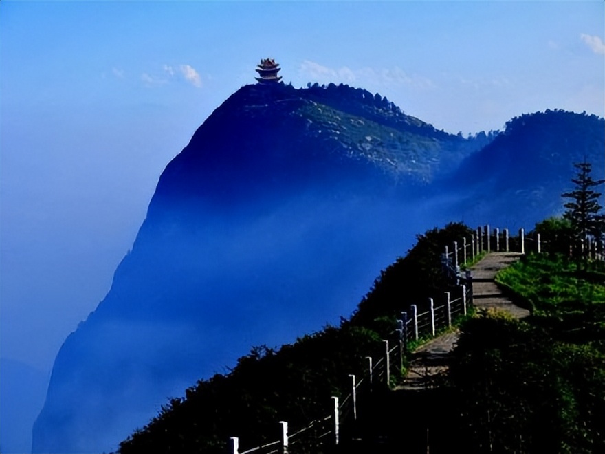 四川旅游必去十大景点推荐 广西旅游必去十大景点排名