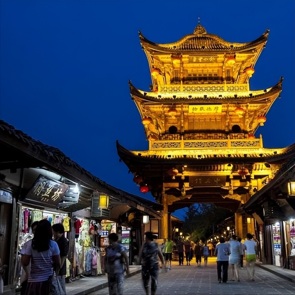 四川旅游必去十大景点推荐 广西旅游必去十大景点排名