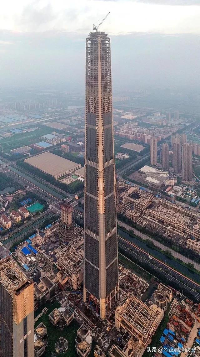 中国最高的楼 729米中国第一高楼