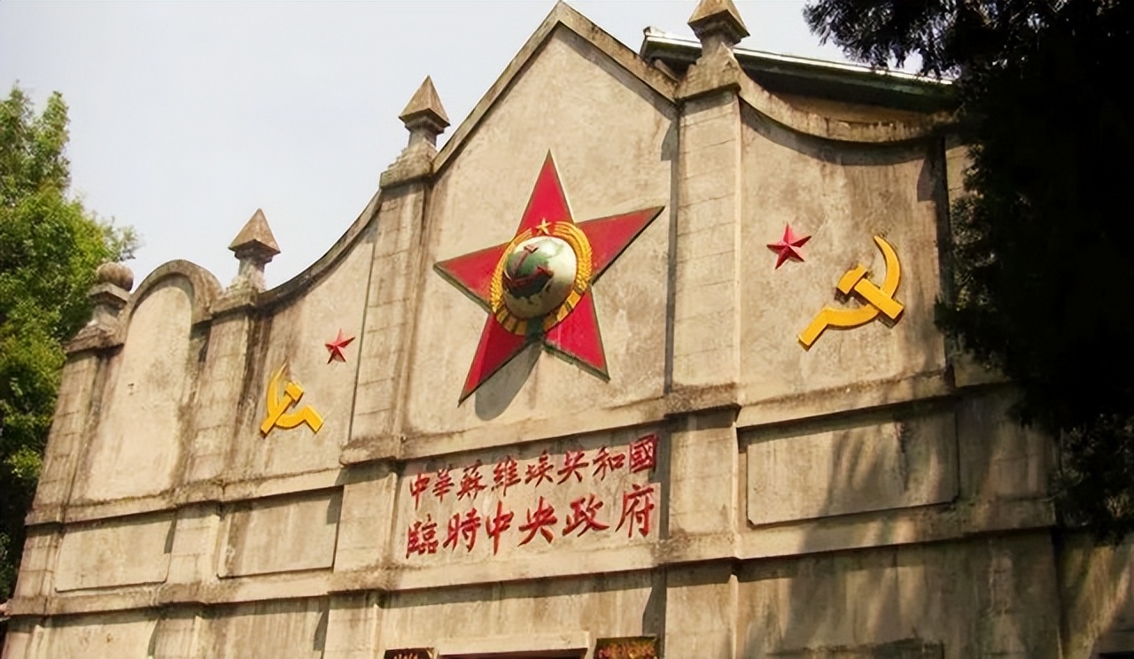 五星红旗是谁设计的 中国五星红旗设计者