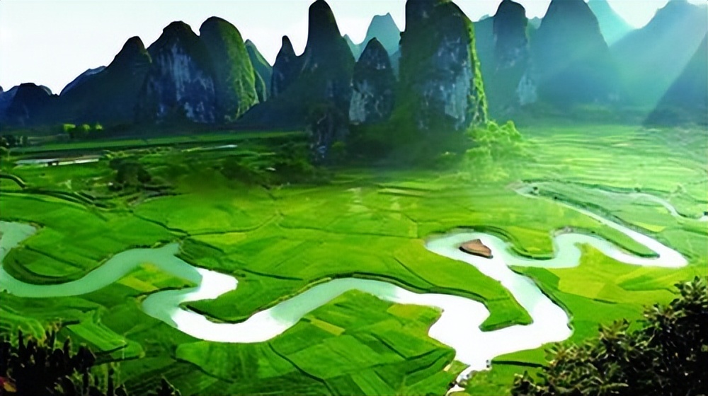 广西旅游必去十大景点排名 广西桂林旅游攻略必去景点