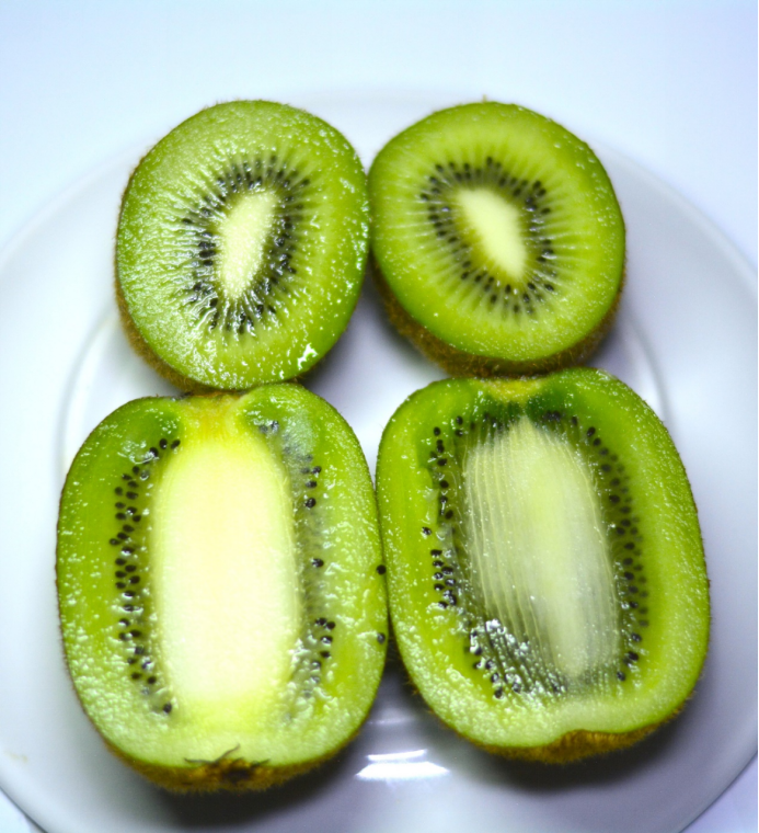 奇异果和猕猴桃是同一种水果吗 糖尿病放心吃六种水果