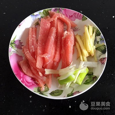 青椒土豆丝的做法 土豆丝的5种家常做法