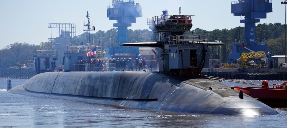 中国有多少核潜艇 中国核潜艇之父有4个