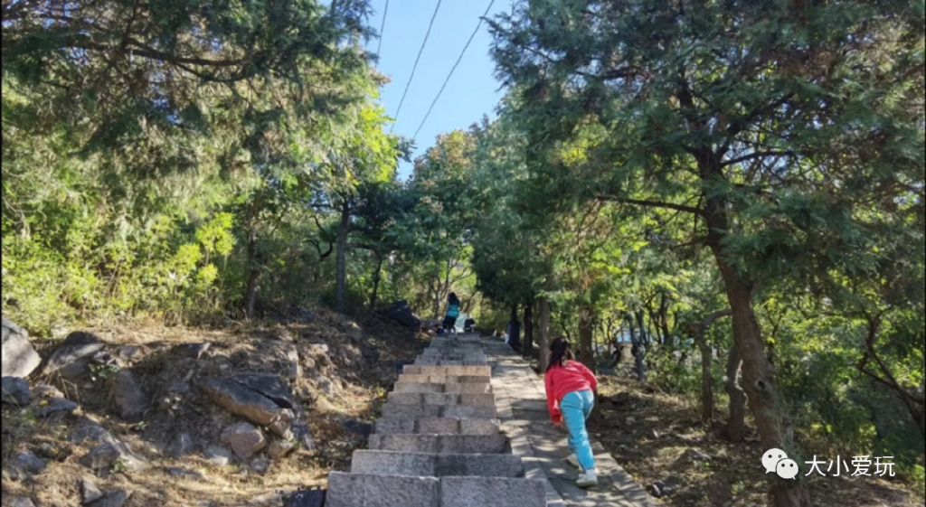 蟒山国家森林公园 青云山景区