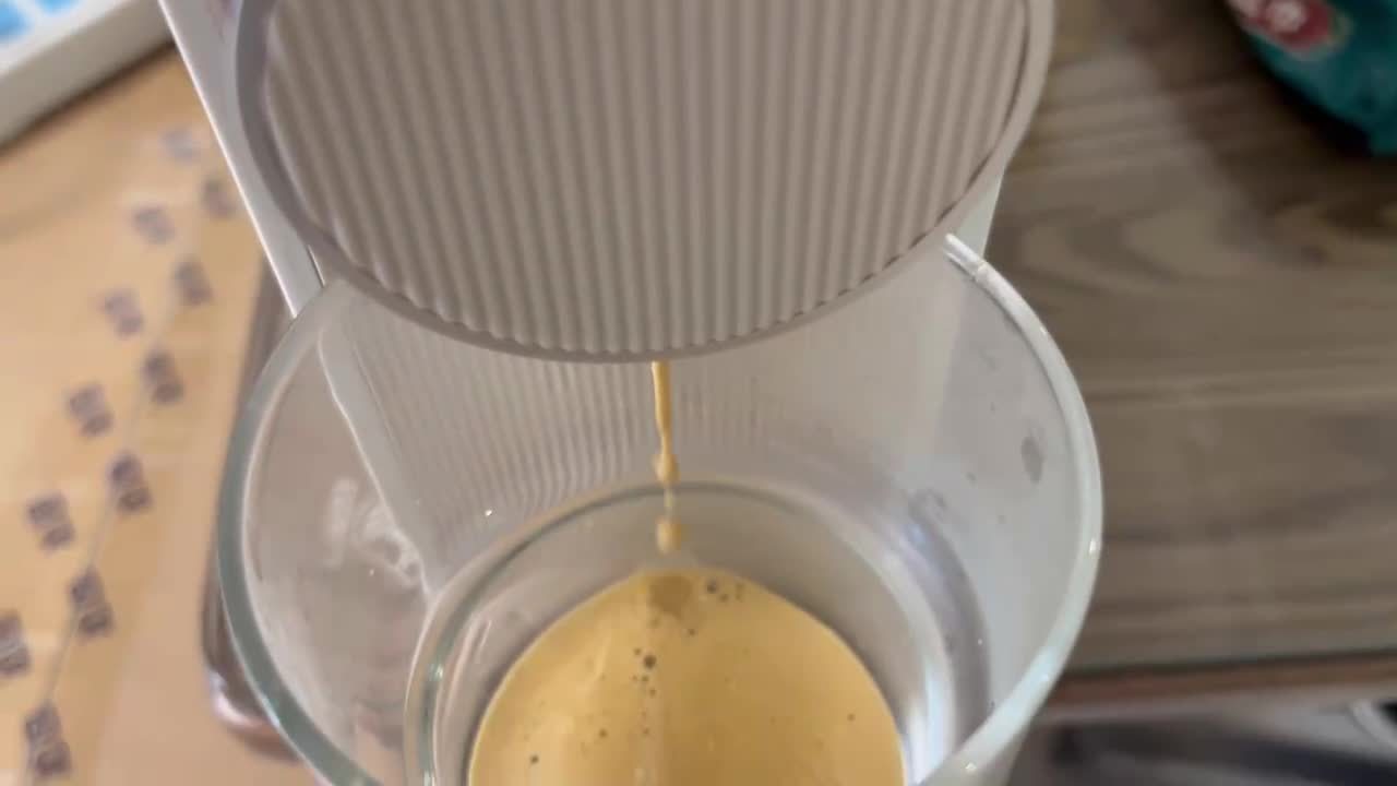 雀巢胶囊咖啡机 雀巢咖啡机胶囊机使用