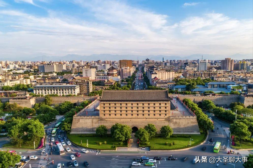 西安稳居第四，天津落后南京，中国十大新一线城市排行榜