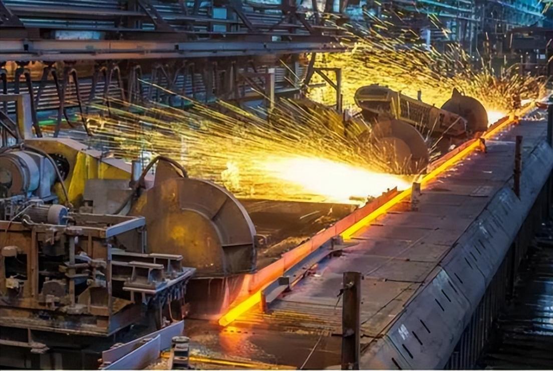 我国钢铁出口量持续下降，面对如此窘境，钢铁行业该如何把握机遇
