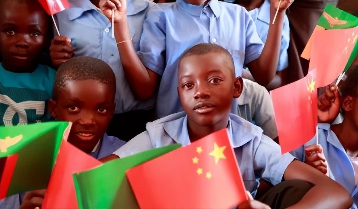 中国援助非洲600亿美元，揭秘！中国巨献能为国家带来什么？