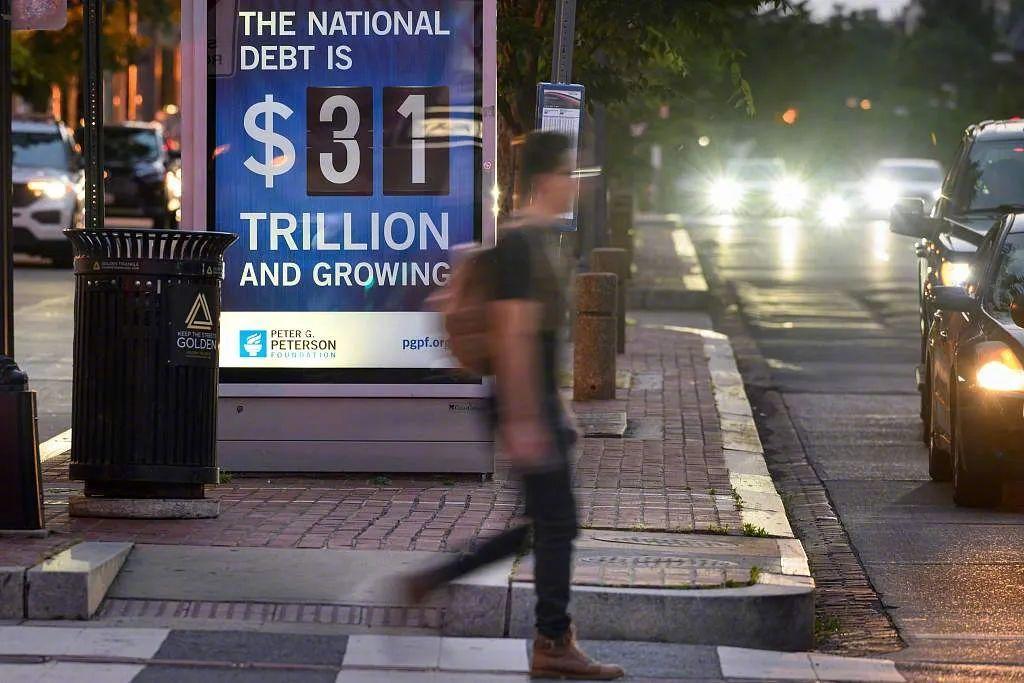 万亿美元白金币能拯救美债危机吗？