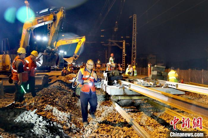 宝成铁路等三条重要铁路线路启动大修集中修