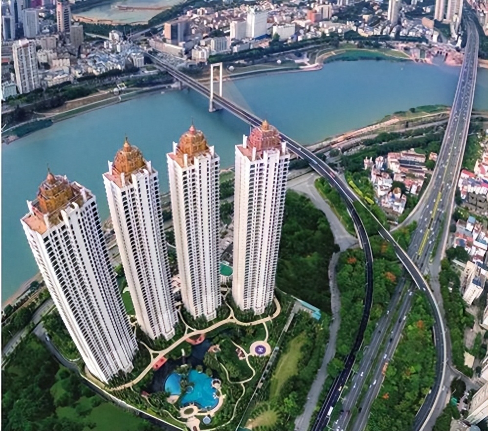 广西南宁凯旋1号，作为亚洲十大豪宅，为何至今都还没卖出几套？