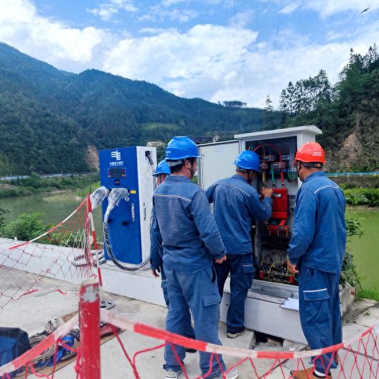 进乡到村“充电不愁” 贵州全省实现所有乡镇充电桩全覆盖