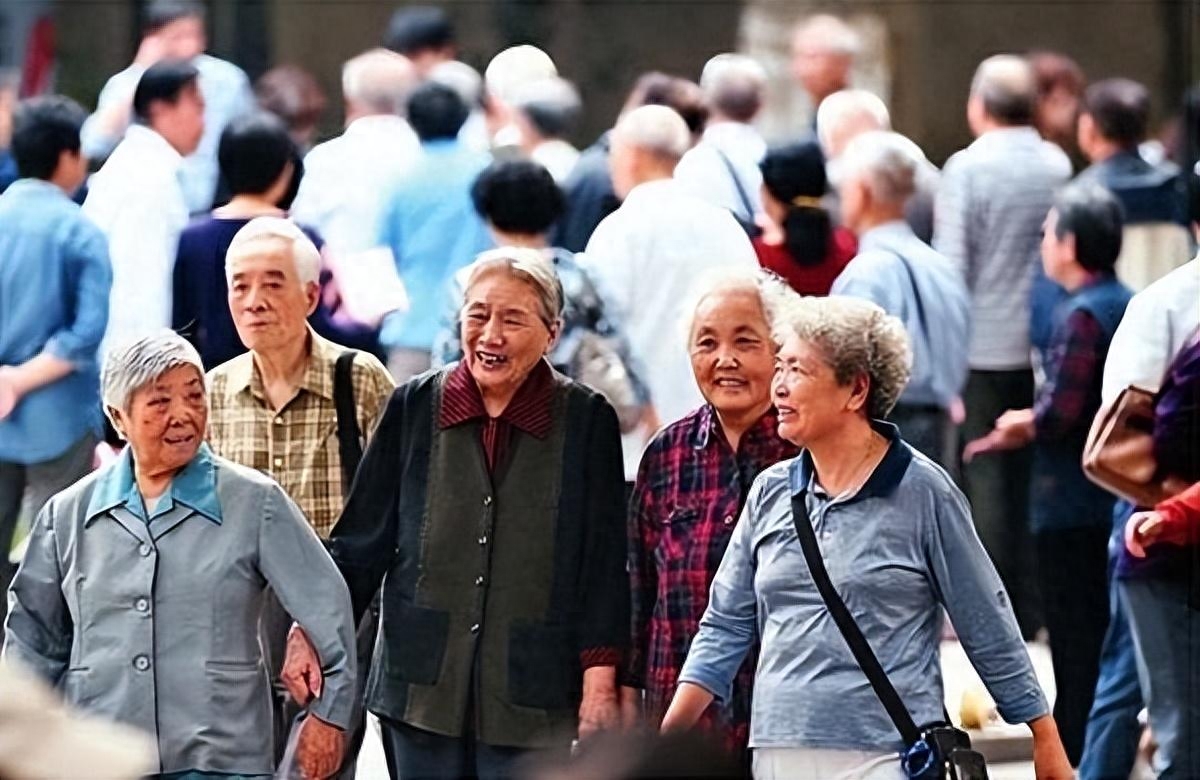 经济学家预测：如果大家不生二胎，50年后中国人口会变到5.8亿人
