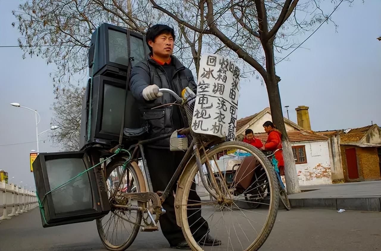 一个河南小镇，是如何逆袭成800亿“破烂王国”