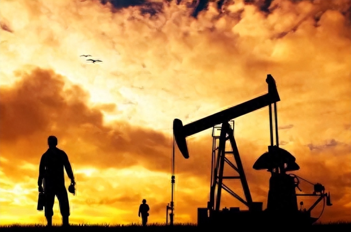 中国发现世界最大油田，油价下跌在即？