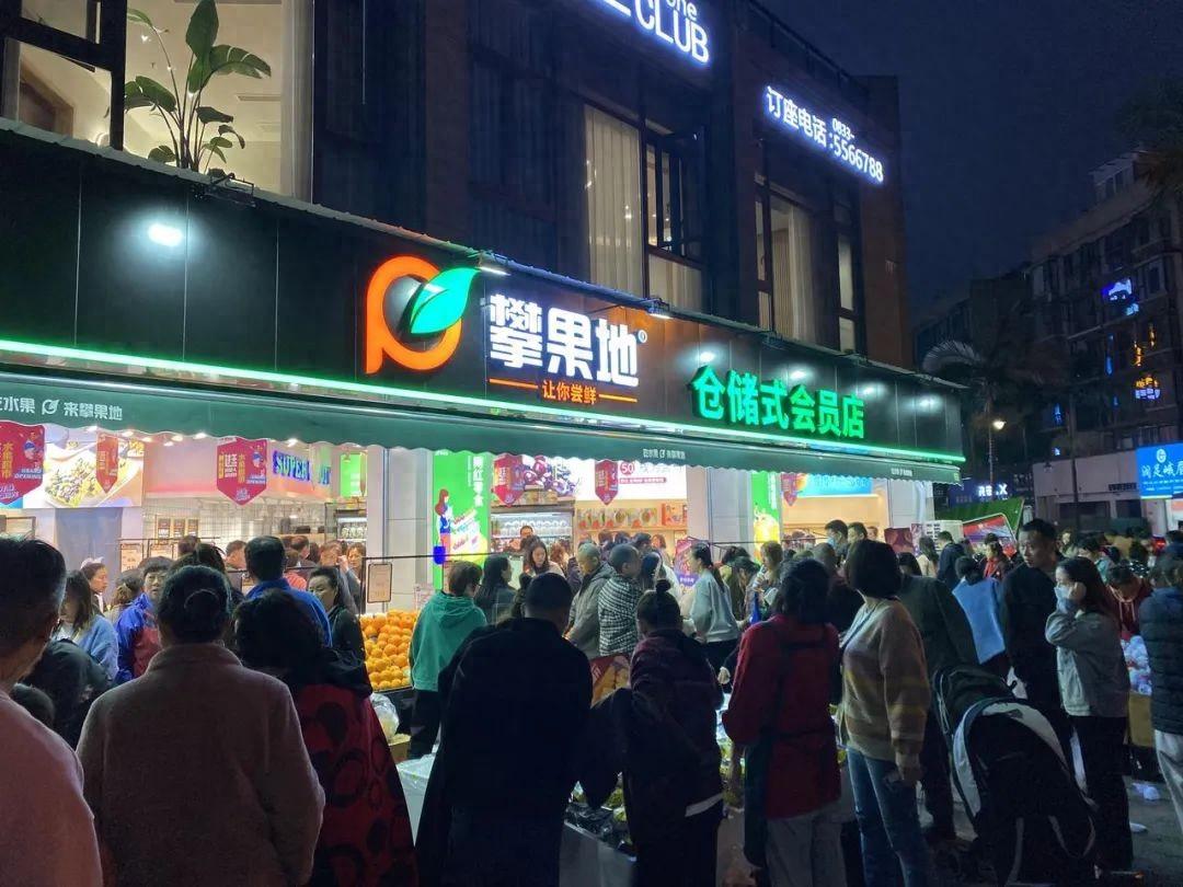 ​“获客难”的实体店，靠什么赚钱？