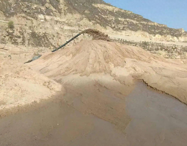 三峡淤砂已成难题，而我国河砂价格正在暴涨，为啥不放开让人挖？