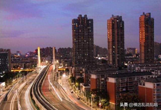 为何四川省中江县如此疯狂造城，激进狂奔的中江县城市发展格局